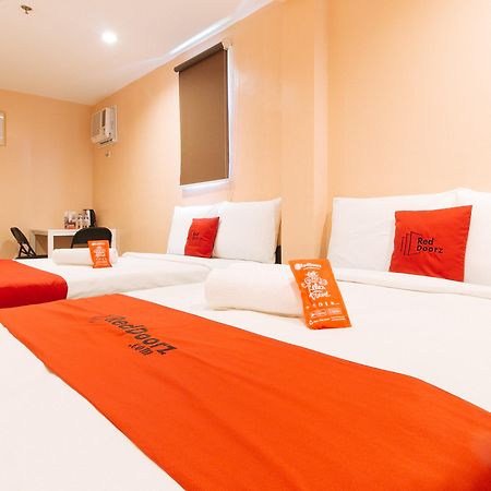 Reddoorz At Hotel Rosemarie Pasay Exterior foto