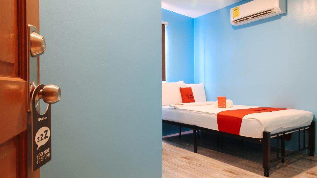 Reddoorz At Hotel Rosemarie Pasay Exterior foto