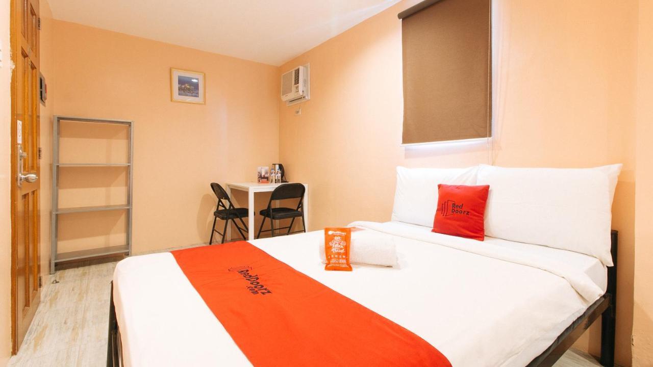 Reddoorz At Hotel Rosemarie Pasay Exterior foto